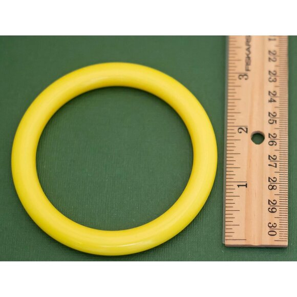 Vintage Yellow Boho Bangle Bracelet 8 Inches by Avon, K25 - Picture 2 of 2